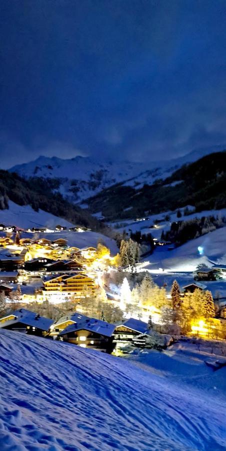 Alpbach Loftアパートメント エクステリア 写真